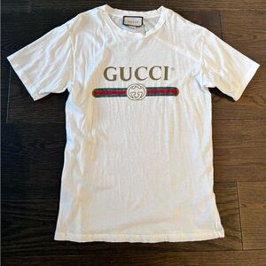 Gucci White Tee with Iconic Logo